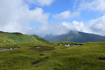 Climbing Mt. Aizu-Komagatake, Fukushima, Japan