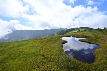 Climbing Mt. Aizu-Komagatake, Fukushima, Japan