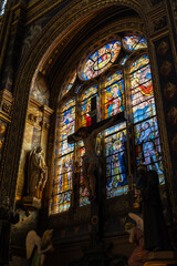 Obraz premium stained glass window in cathedral