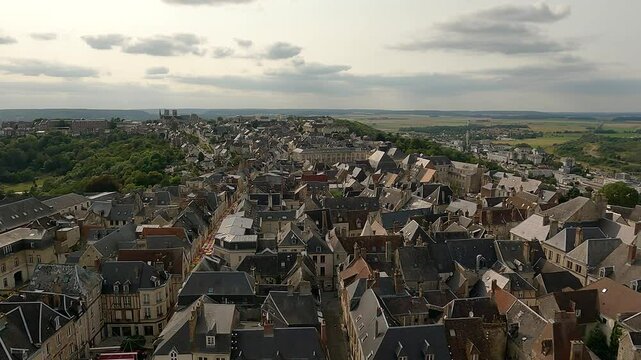 vue de la tour de la cath&eacute;drale de laon