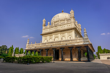 Fototapeta premium Mausoleum of Hyder Ali and Tipoo Sultan, The Gumbaz was raised by Tipu Sultan in 1782-84 at Srirangapatana to serve as a mausoleum for his father and mother. Persian style Architecture.