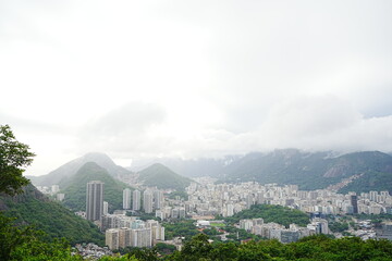 はいいいえ
Aerial View from PaodeAçúcar or Sugarloaf Mountain and Cable Car in Copacabana,...