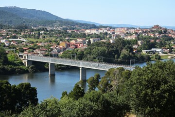 Puente internacional sobre el Miño, entre España y Portugal. Tuy - Valença do Miño.