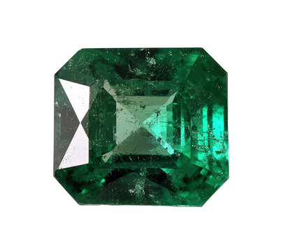 Round and rectangular emeralds on transparent background