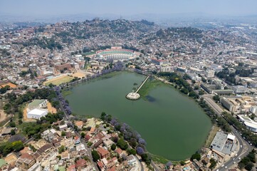 Obraz premium Aerial View Of Monument Aux Morts On Lake Anosy ,Antananarivo,Madagascar 