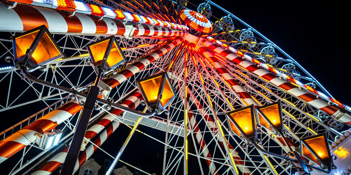Le march&eacute; de No&euml;l &agrave; Amiens