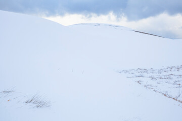 冬の鳥取砂丘の雪景色 鳥取県 鳥取砂丘