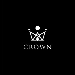 Crown Lucky poker logo design in black wahite BW monochrome color