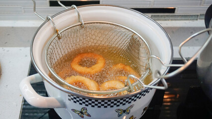 Golden Onion Rings Frying