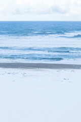 Obraz premium 冬の鳥取砂丘の雪景色 鳥取県 鳥取砂丘