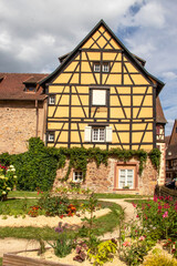 Maison à colombage datant du XVIème siècle dans le centre de Turckheim. 