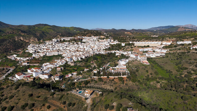 Almog&iacute;a , M&aacute;laga