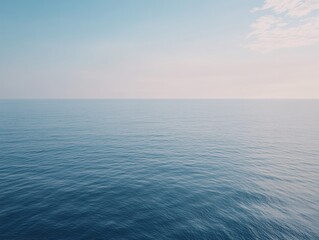 Fototapeta premium Serene Ocean Horizon Peaceful Blue Water Sky View