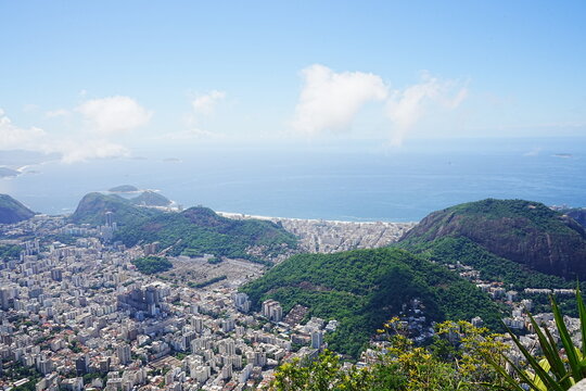 Aerial View from Cristo Redentor or Christ the Redeemer in Corcovado, Rio de Janeiro, Brazil - ブラジル リオデジャネイロ コルコバードからの景色