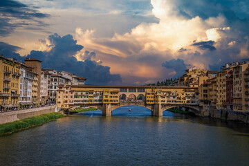 Fototapeta premium Ponte Vecchio view in Florance City