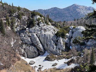 Strict reserve of rocky limestone peaks Hajducki and Rozanski kukovi - Northern Velebit National Park, Croatia (Strogi rezervat Hajdučki i Rožanski kukovi - Nacionalni park Sjeverni Velebit, Hrvatska)