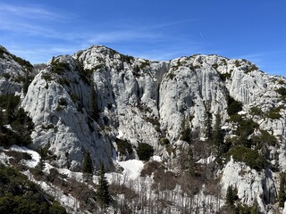 Strict reserve of rocky limestone peaks Hajducki and Rozanski kukovi - Northern Velebit National Park, Croatia (Strogi rezervat Hajdučki i Rožanski kukovi - Nacionalni park Sjeverni Velebit, Hrvatska)