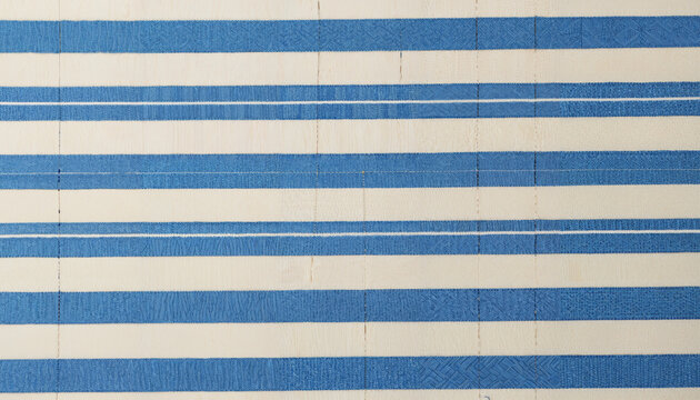 Rayures bleues et blanches