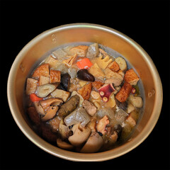 a cuisine photo of soup