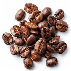 Fototapeta premium A detailed close-up of a pile of roasted coffee beans displayed on a clean white surface, showcasing their rich texture and color.