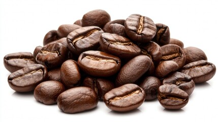 Naklejka premium A close-up view of roasted coffee beans arranged in a pile showing their rich, dark texture