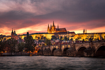 Obraz premium night view of the city of Prague, Czech republic