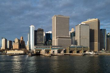 Obraz premium The southern tip of Manhattan, New York shortly before sunset