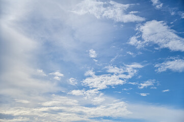 Obraz premium Beautiful and dramatic skyscape and cloudscape. Blue sky and clouds. Nature and background use.