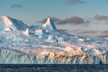 Eisberge im Ilulissat Eisfjord, Grönland
