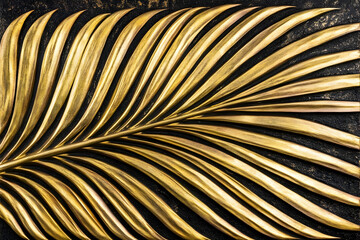 Obraz premium Golden Tropical Palm Leaf Sculpture on Textured Background, Detailed Close-Up View
