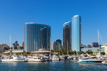 Obraz premium San Diego Bay in marina district