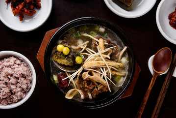 Beef rib soup with abalone, ginseng, and jujube