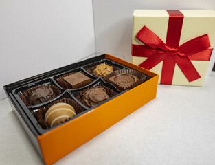ギフトチョコ