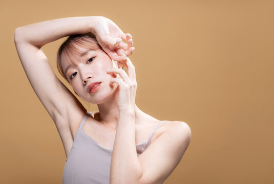 hair removal, waxing, unwanted hair removal, moisturizing, woman, foundation, beauty, girl, armpit, armpit hair, hair removal salon, esthetics, clinic, skin care, cosmetics, skin conditioning, bss, ip