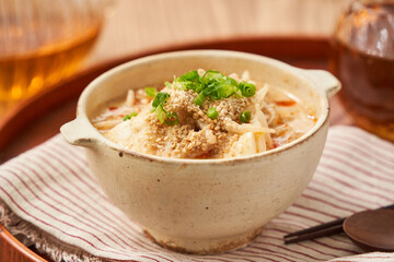 ヘルシーで美味しい豆乳坦々スープ - 冬のダイエットにぴったり