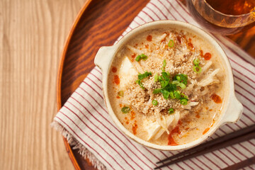 ヘルシーで美味しい豆乳坦々スープ - 冬のダイエットにぴったり