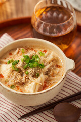ヘルシーで美味しい豆乳坦々スープ - 冬のダイエットにぴったり