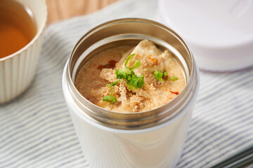 ヘルシーで美味しい豆乳坦々スープ - 冬のダイエットにぴったり