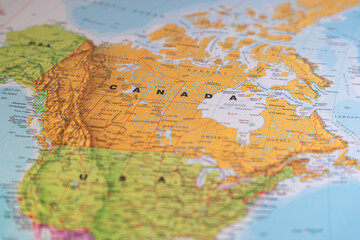 Naklejka premium A detailed map of North America, focusing on Canada and its geographical features.