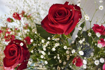 バラとかすみ草