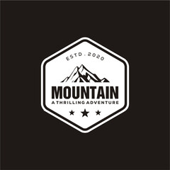 Obraz premium Mountain icon set logo design . Rocks and peaks logo elements . Vector illustration