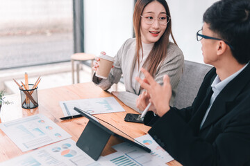 Obraz premium Growth strategies and insights for successful business meetings in professional environments