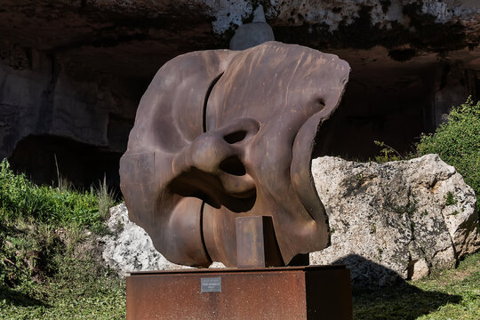 Archaeological Park of Neapolis in Syracuse. Igor Mitoraj's largest open-air sculptural exhibition, titled "LO SGUARDO - Humanitas - Physis". Syracuse, Sicily, Italy. January 10, 2025.