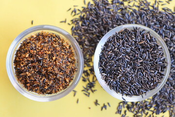 Karala chutney or karale chutney, dry chutney powder made from roasted niger seeds and a blend of spices,  popular condiment in Indian cuisine, particularly in Maharashtra and Karnataka, Indian food