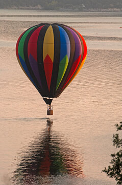 Morning hot air balloon dip into Lake Travis.