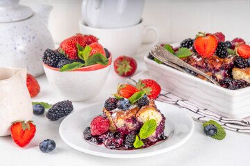 Homemade sweet berry cobbler pie cake