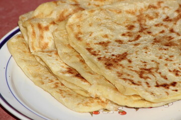 A close-up of the traditional Moroccan flatbread known as msemmen or msemen
