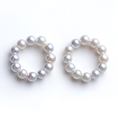 Fototapeta premium Top view natural pearl women bracelet or necklace, isolated on a white background