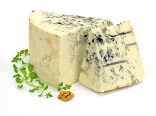 Ser pleśniowy Gorgonzola z oregano i orzechem