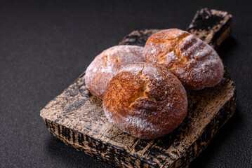 Delicious round freshly baked cinnamon flavored cookies